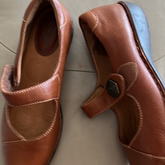 Montana Artisan crafted leather shoes - Picture 14 of 14